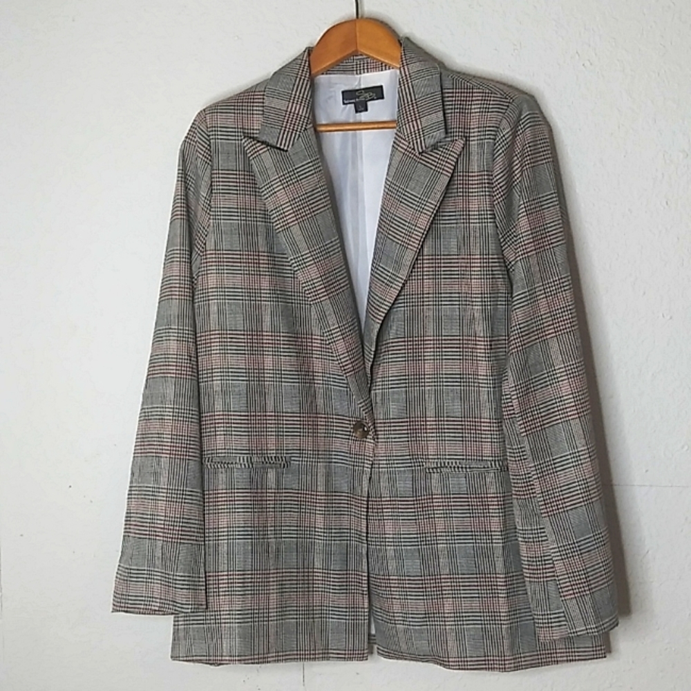 Suzanne Betro Blazer